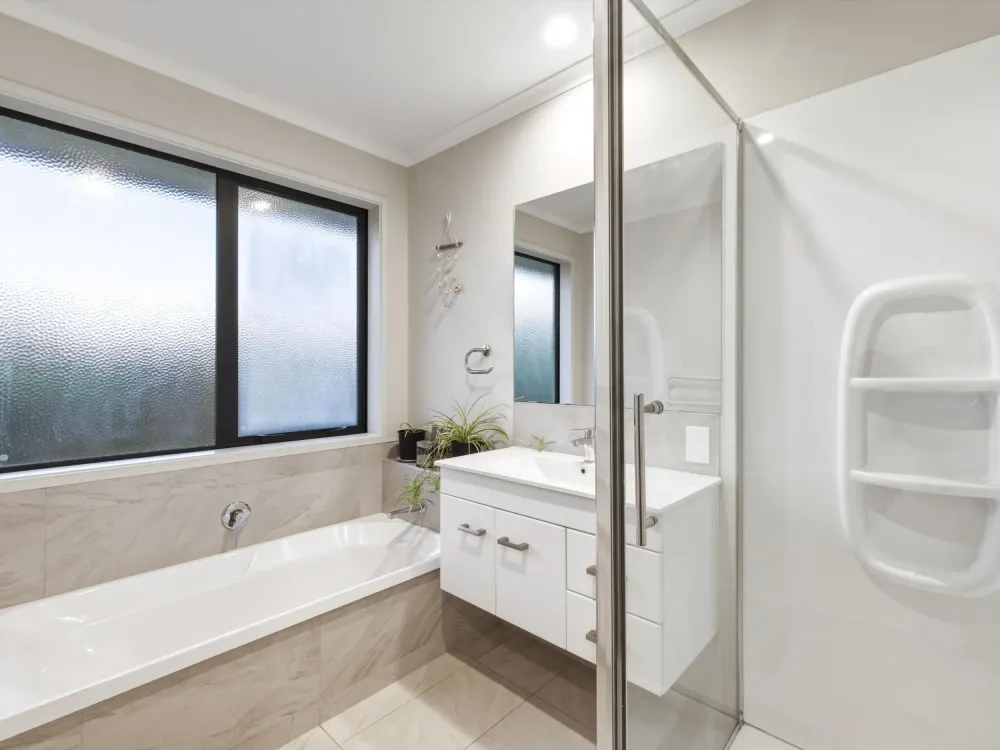 Photos of 264 McPhail Road