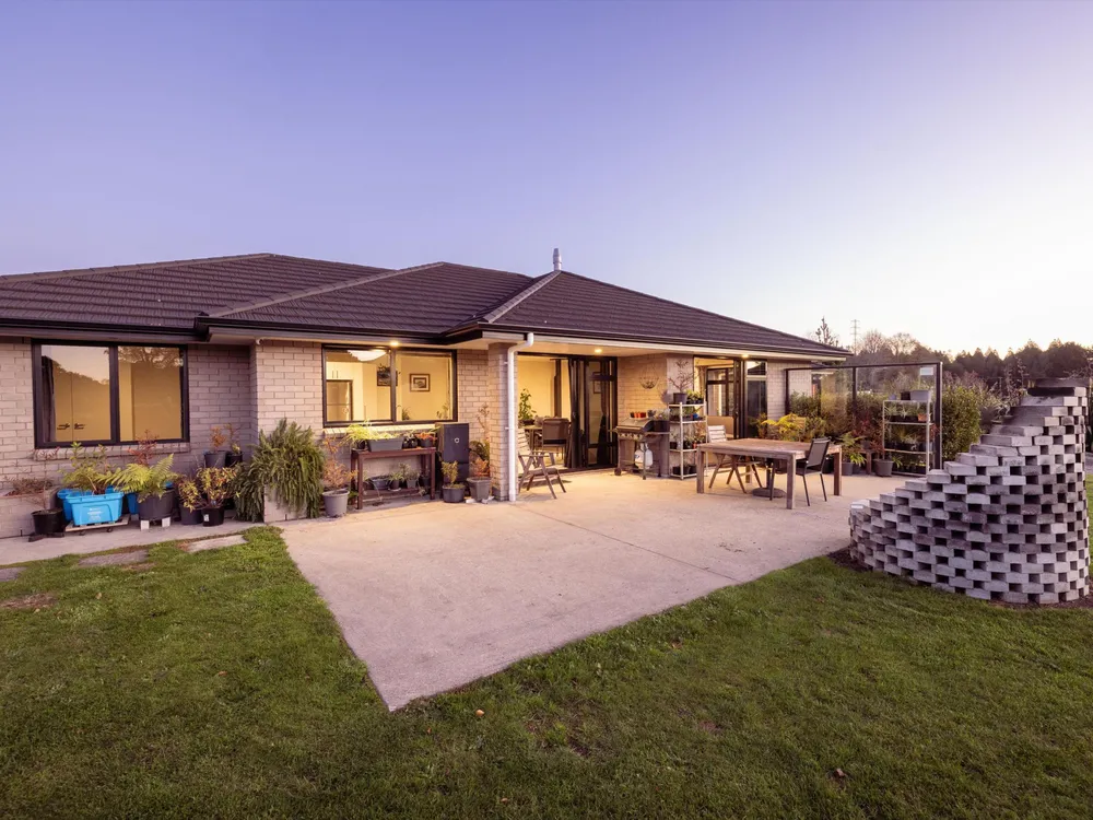 Photos of 264 McPhail Road