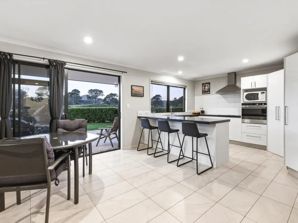 Photos of 264 McPhail Road
