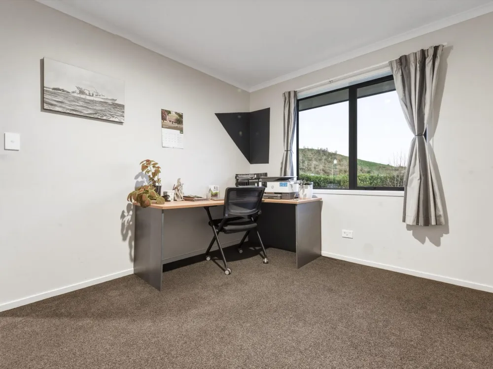 Photos of 264 McPhail Road