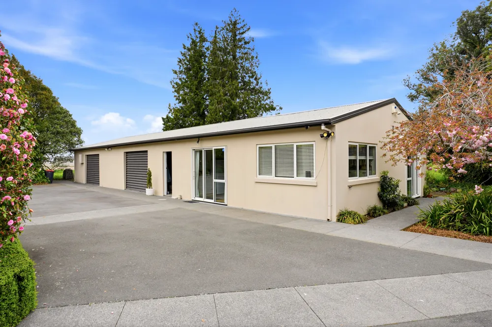 Photos of 106 Gardiners Road
