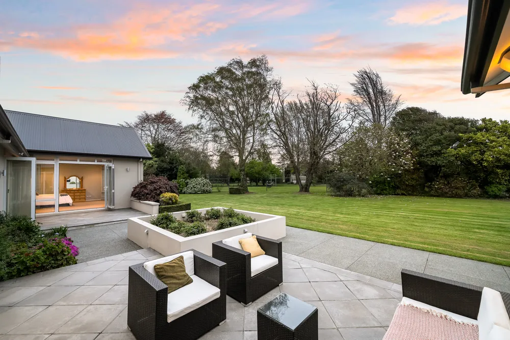 Photos of 106 Gardiners Road