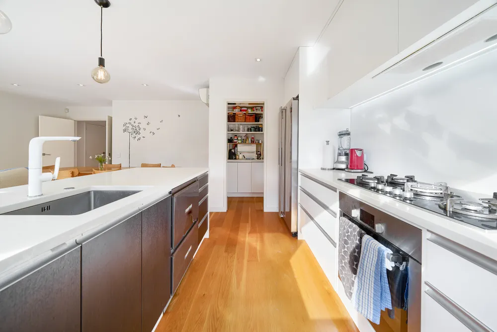 Photos of 15 Forrest Hill Road