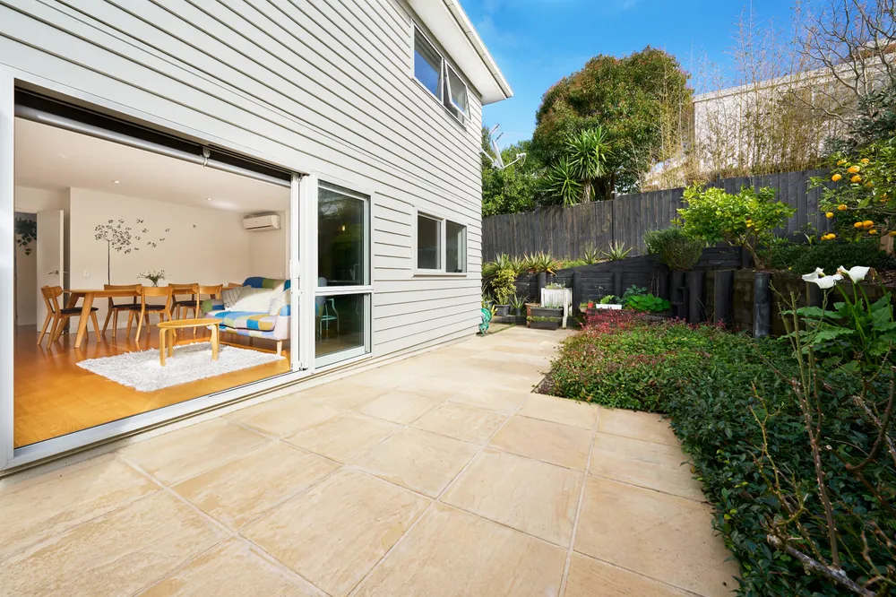 Photos of 15 Forrest Hill Road