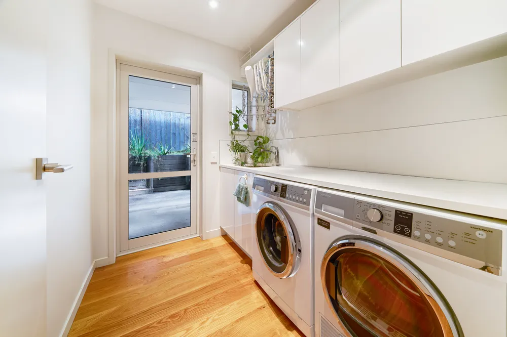 Photos of 15 Forrest Hill Road