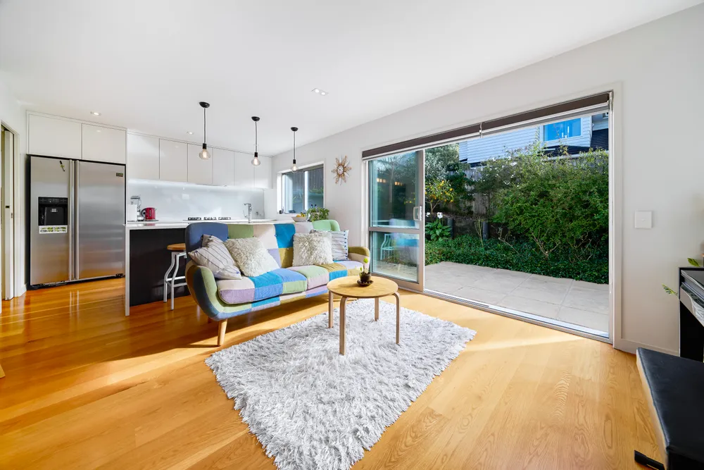 Photos of 15 Forrest Hill Road