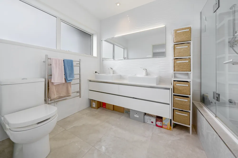 Photos of 15 Forrest Hill Road