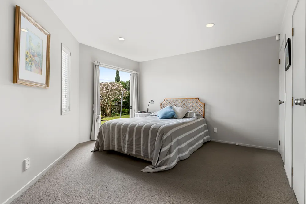 Photos of 4 Codrington Crescent
