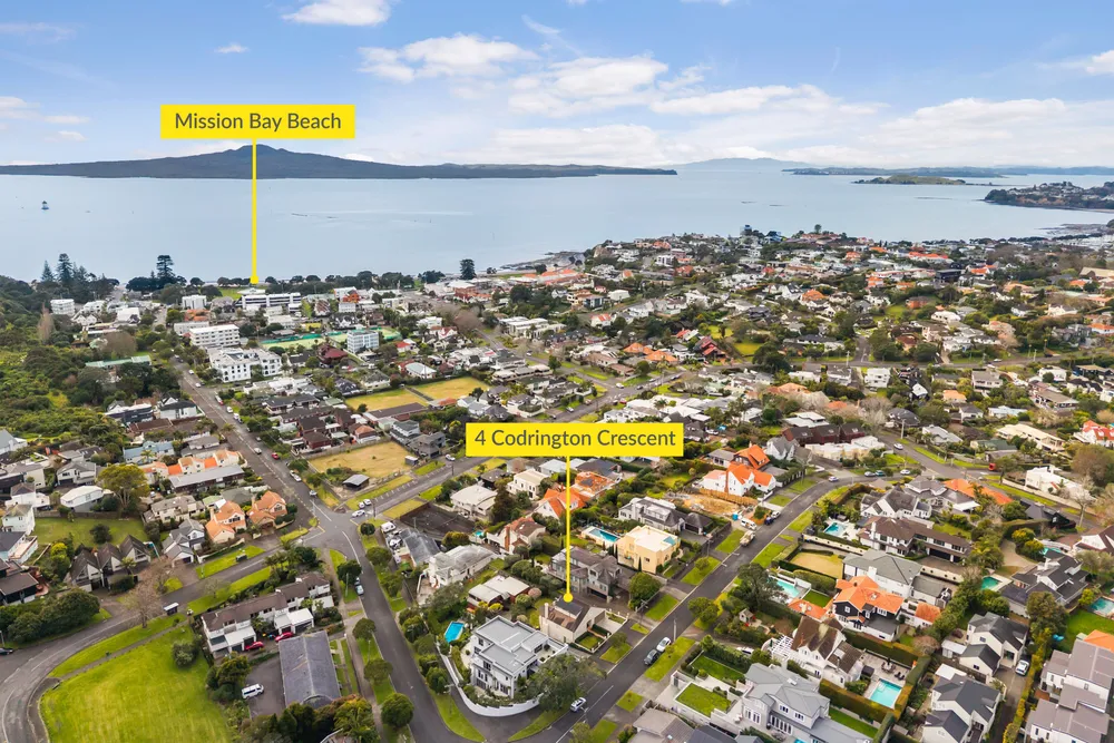 Photos of 4 Codrington Crescent