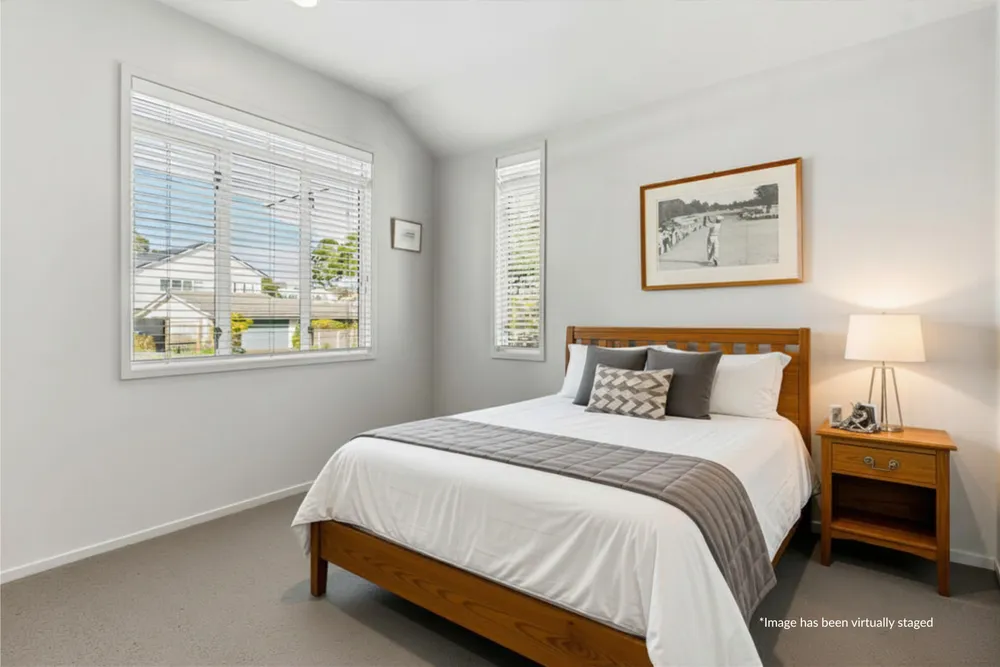Photos of 4 Codrington Crescent