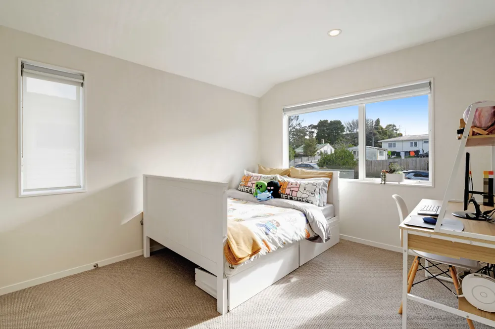 Photos of 40B Roberts Road