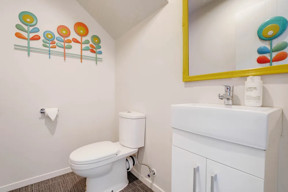 Photos of 40B Roberts Road