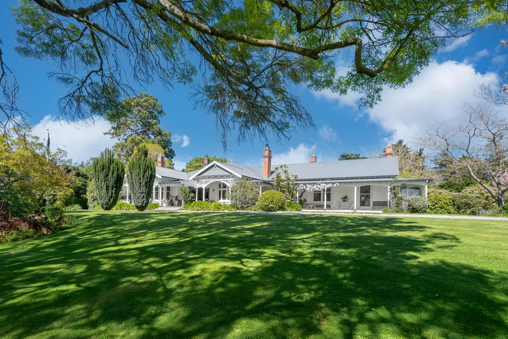 Photos of 15 Browns Road