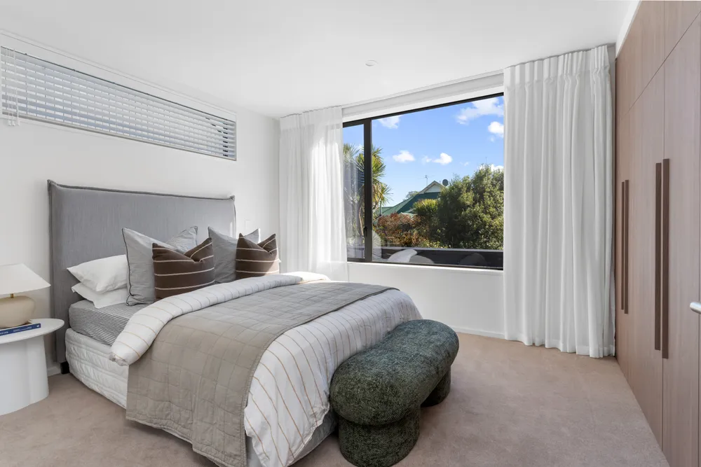 Photos of 15 Browns Road