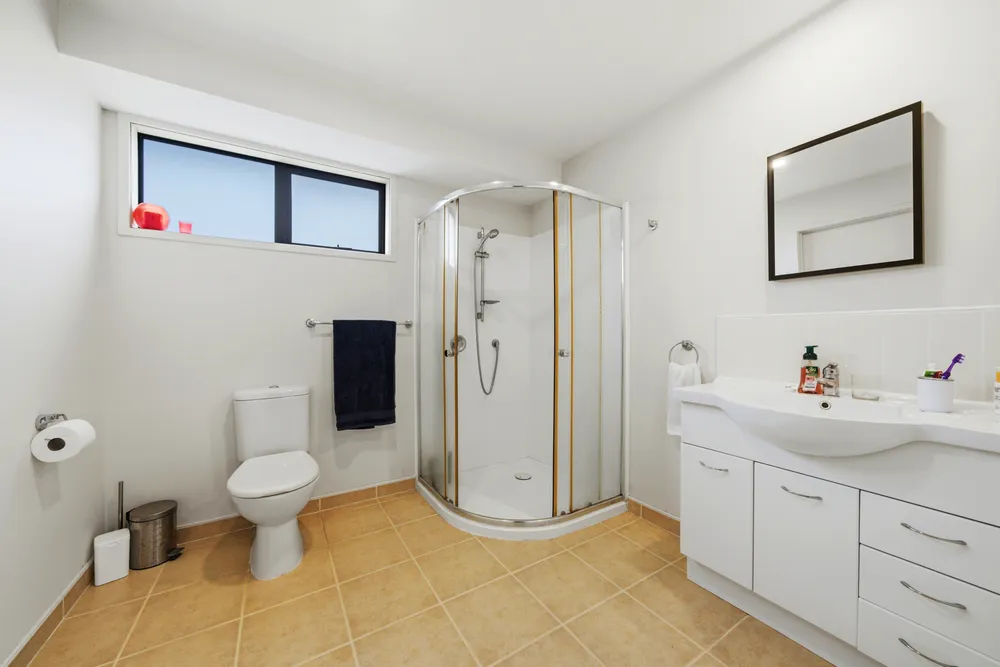 Photos of 32 Glastron Place