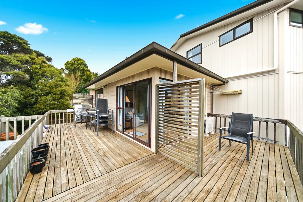 Photos of 32 Glastron Place
