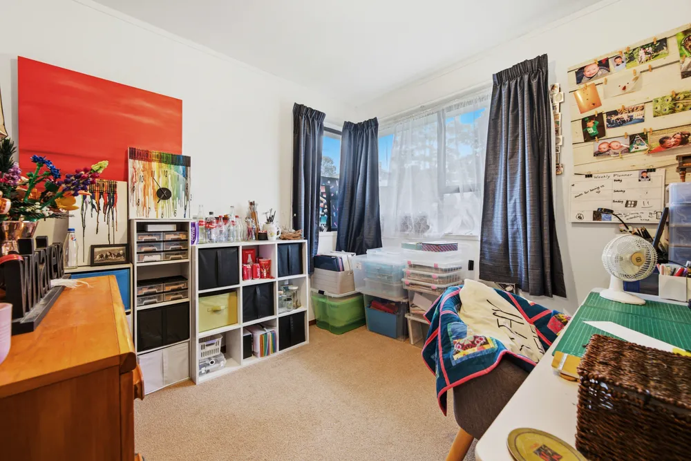 Photos of 32 Glastron Place