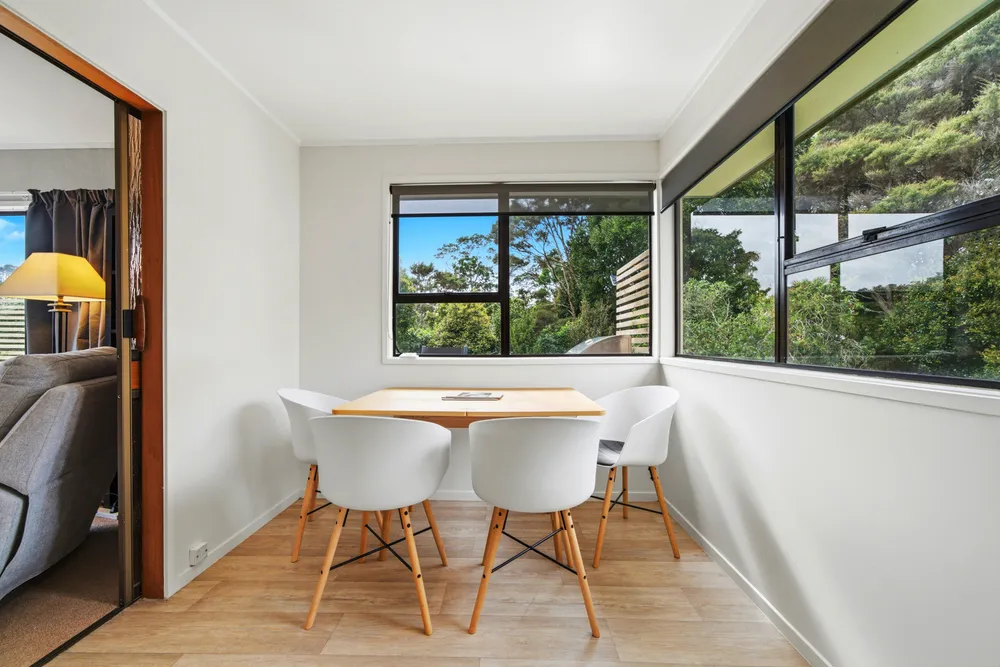 Photos of 32 Glastron Place