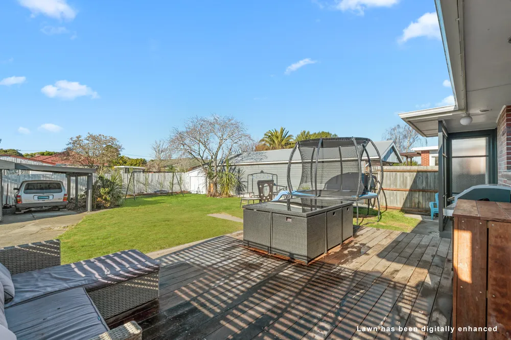 Photos of 24 Teesdale Street