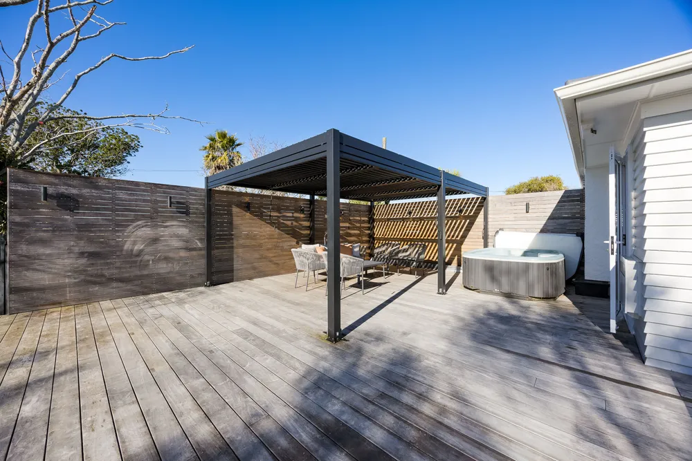 Photos of 9 Towai Road