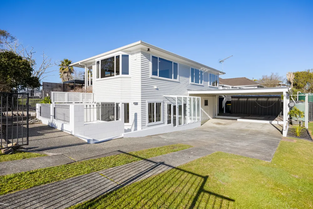 Photos of 9 Towai Road