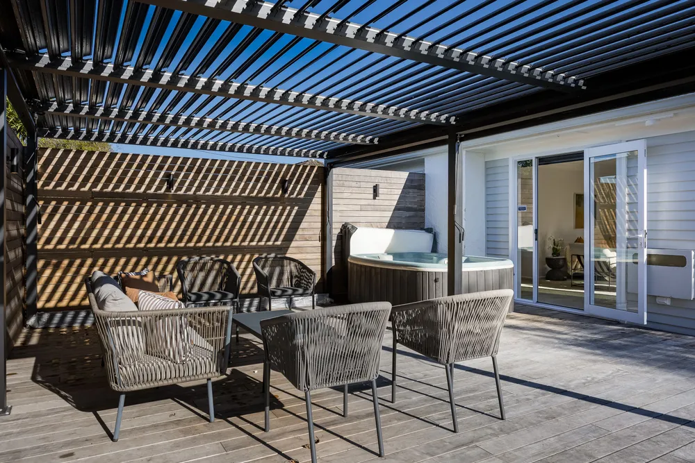Photos of 9 Towai Road