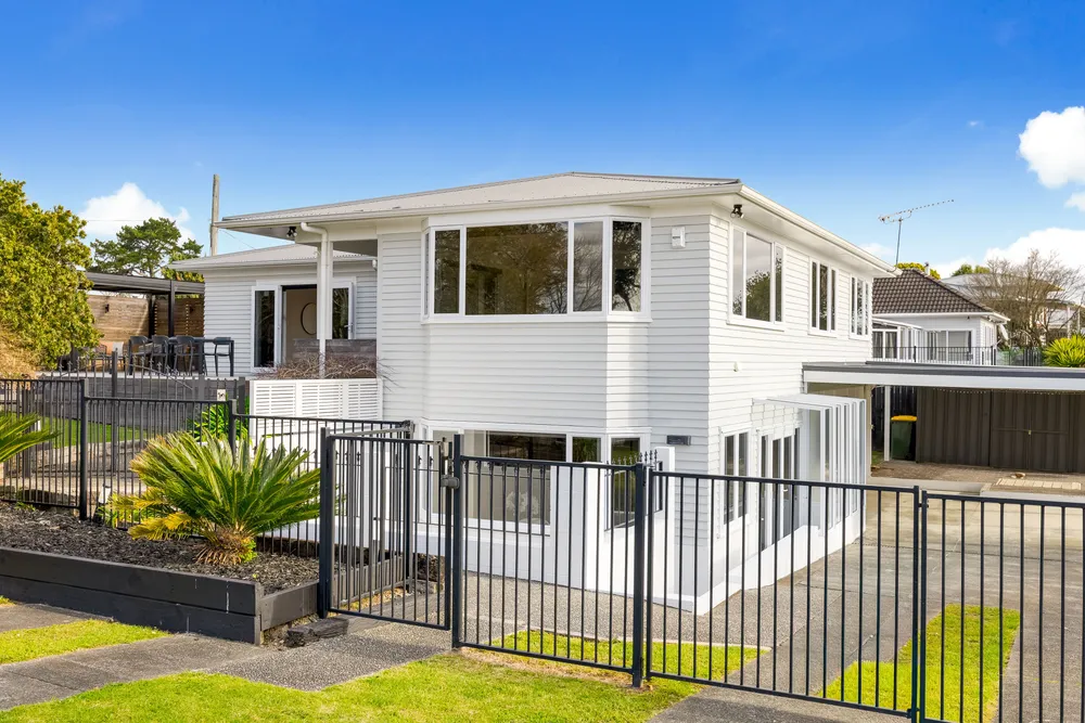 Photos of 9 Towai Road