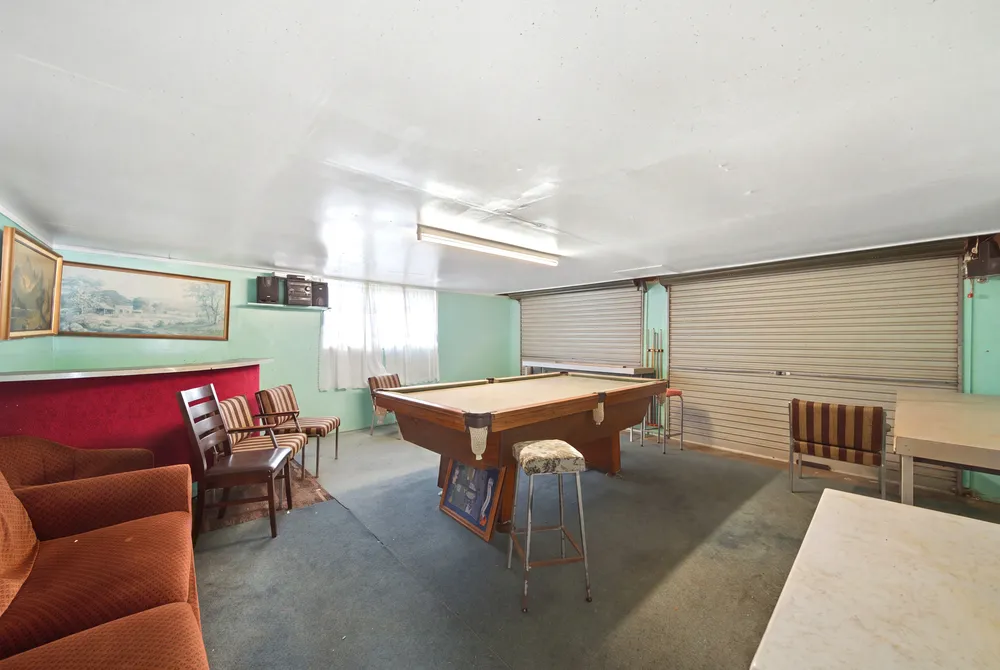 Photos of 25 Ashley Avenue