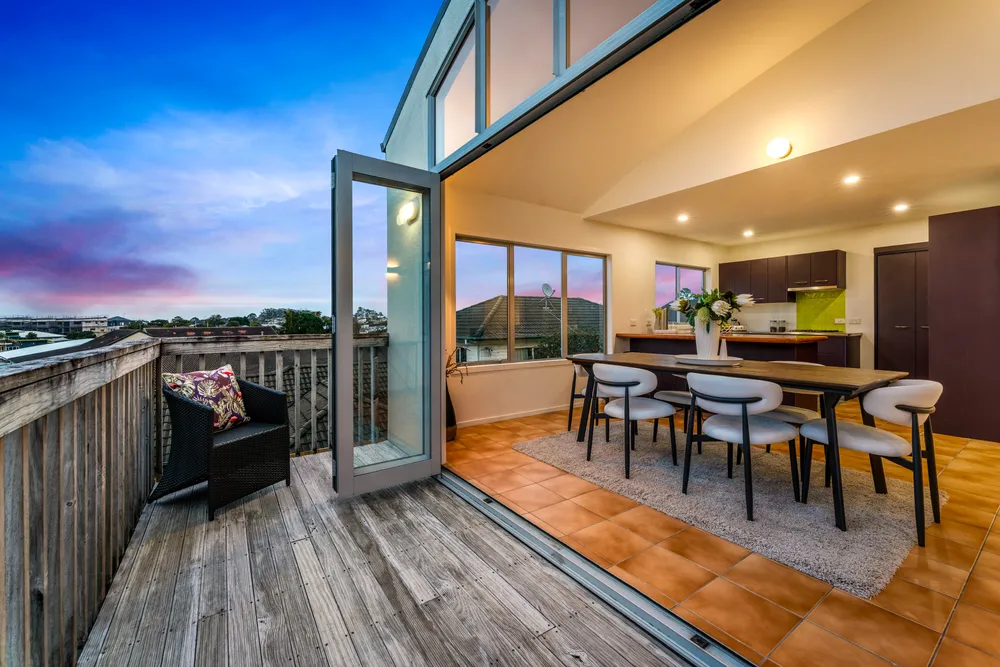 Photos of 2/10 Windsor Place