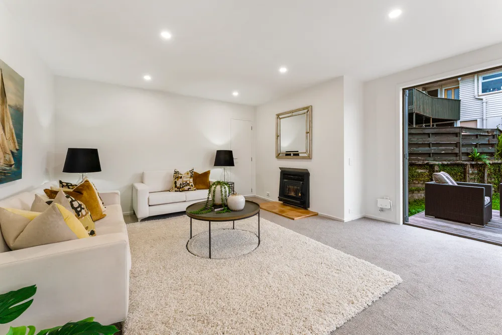 Photos of 2/10 Windsor Place