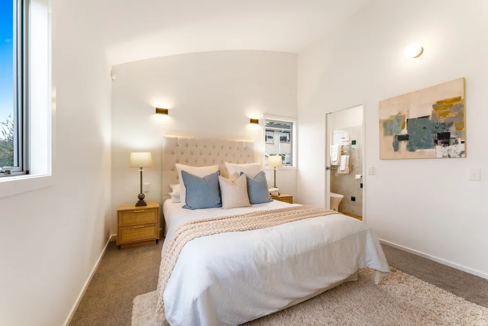 Photos of 2/10 Windsor Place