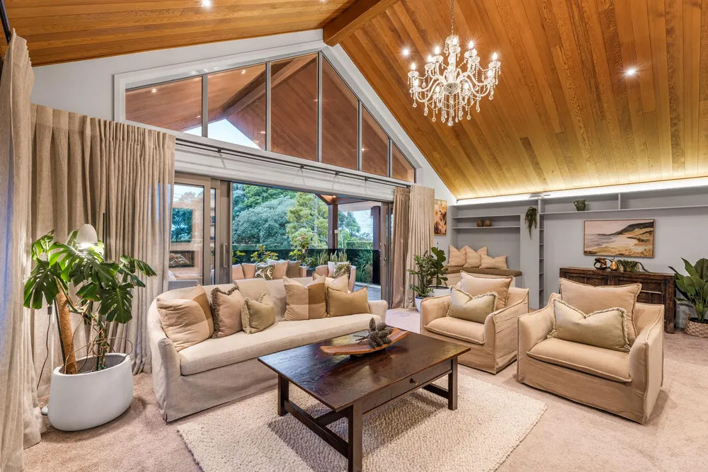 Photos of 37 Ventnor Road