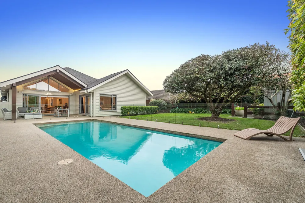 Photos of 37 Ventnor Road