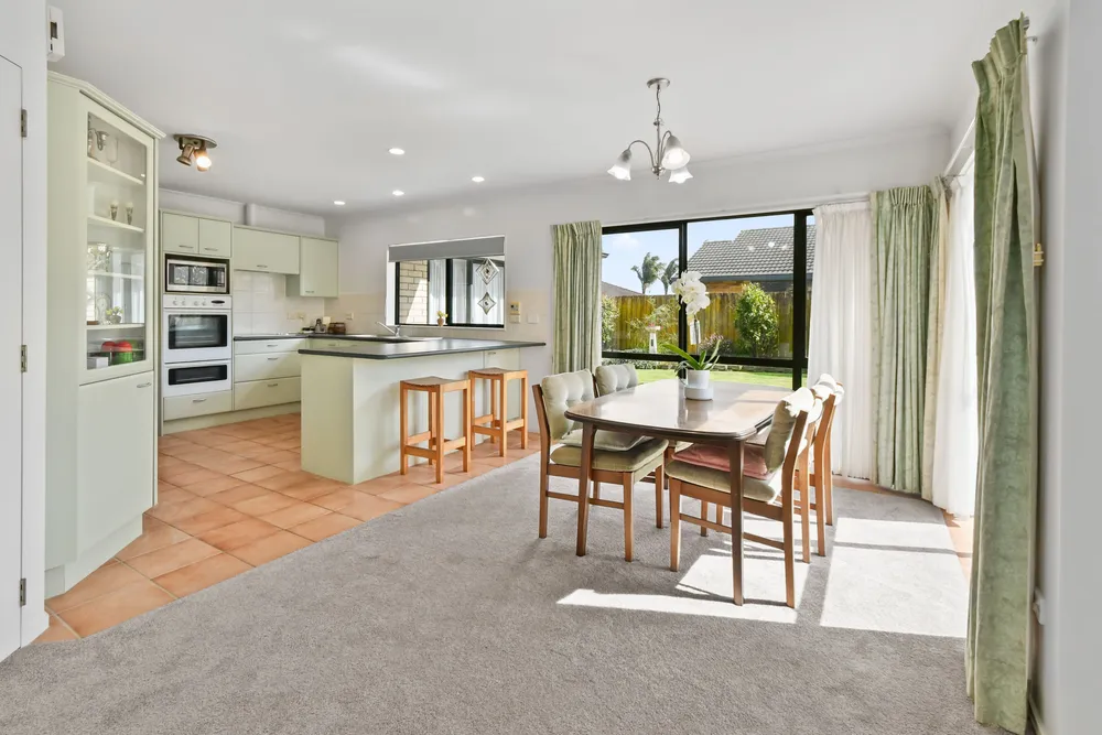 Photos of 45 Glenross Drive