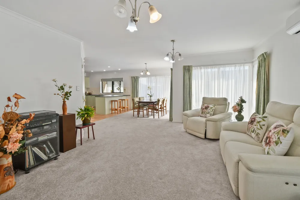 Photos of 45 Glenross Drive