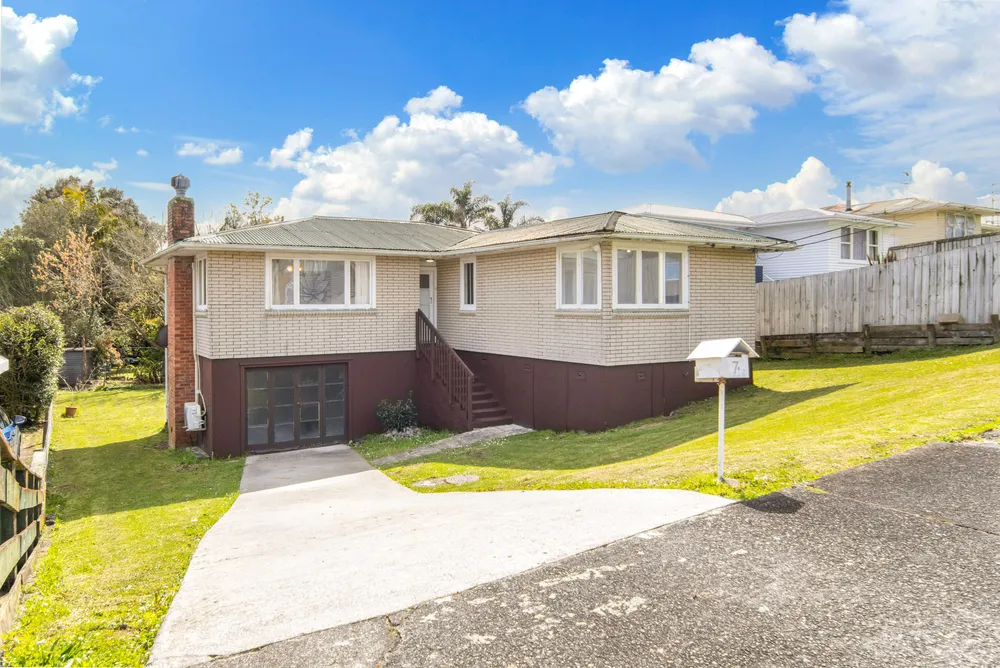 Photos of 7 Maui Pomare Street