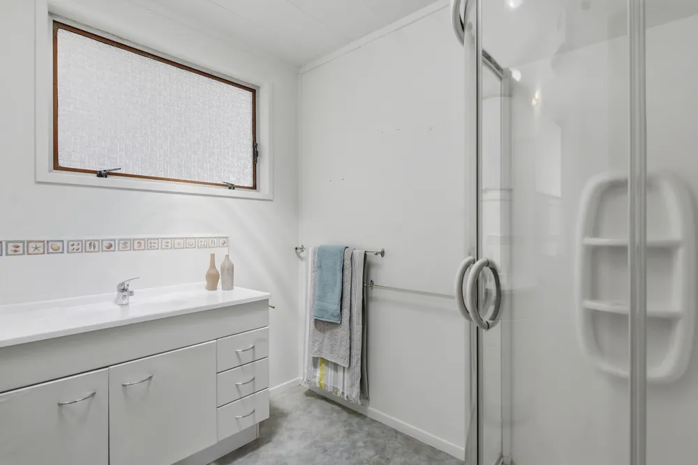Photos of 13 Manuwai Road