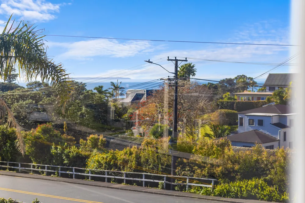 Photos of 346A Beach Road