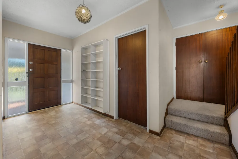 Photos of 346A Beach Road