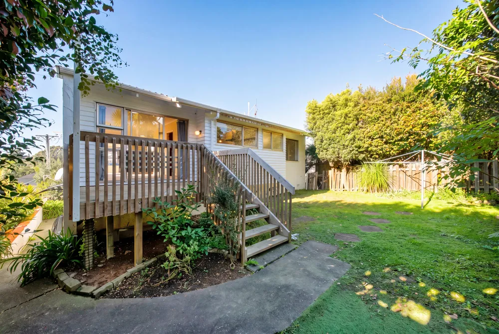 Photos of 346A Beach Road