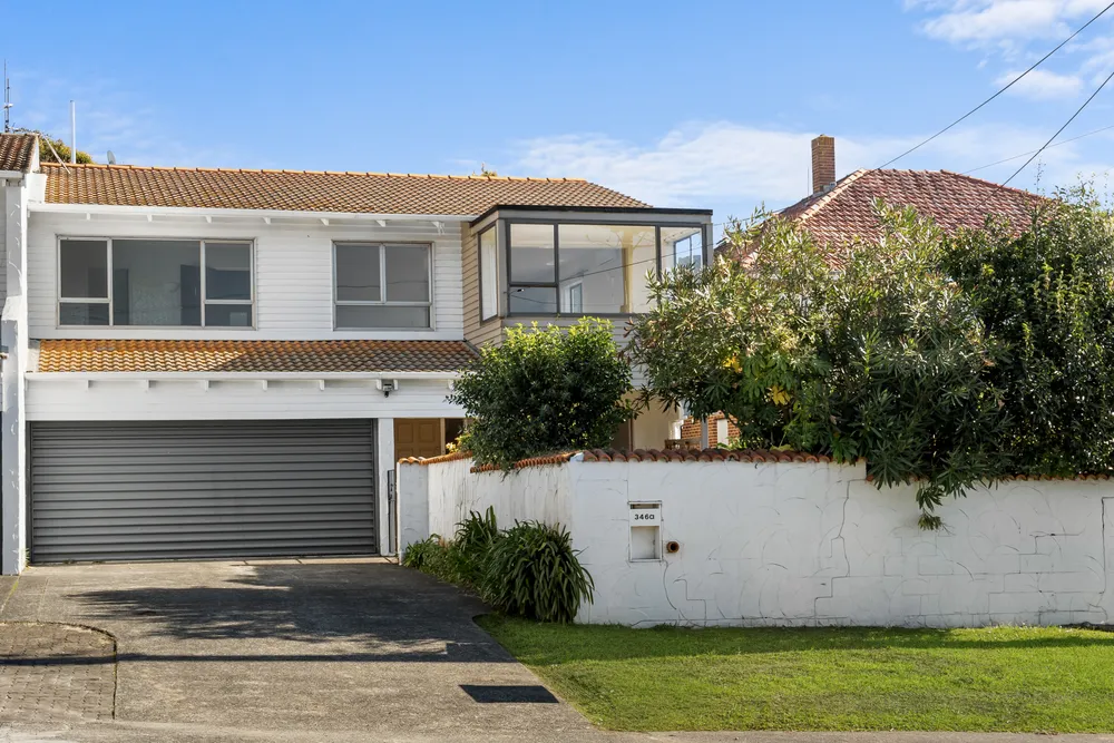 Photos of 346A Beach Road