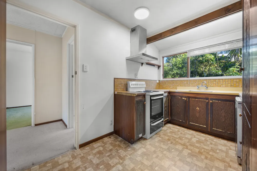 Photos of 346A Beach Road