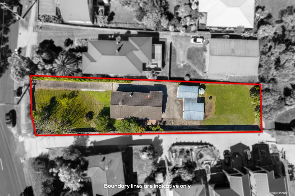 Photo of 52 Glengarry Road, Glen Eden