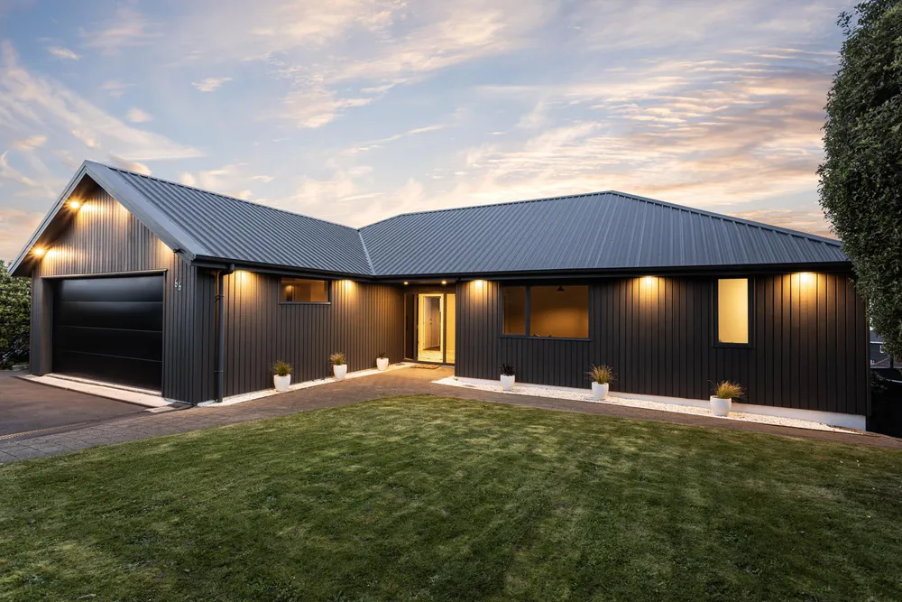 Photos of 66 Cliffs Road