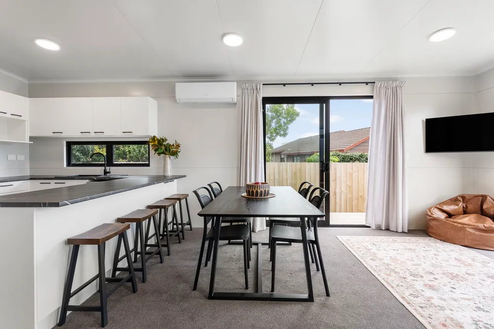 Photos of 16 Churchill Terrace