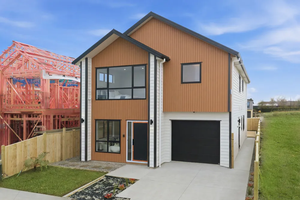 Photos of 9 Whetstone Road