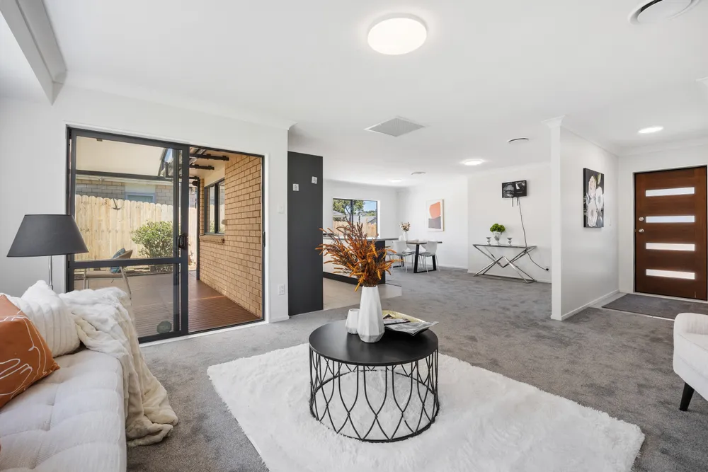 Photos of 9 Whetstone Road