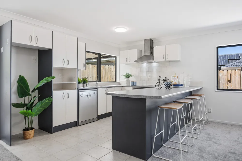 Photos of 9 Whetstone Road