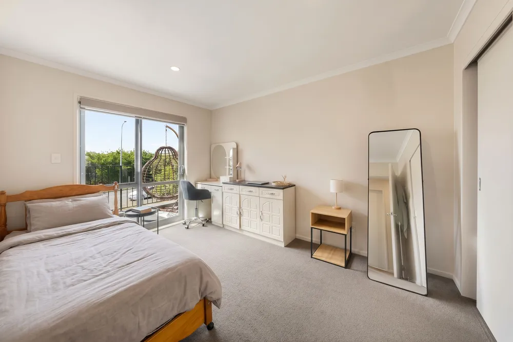 Photos of 56 Chapel Road