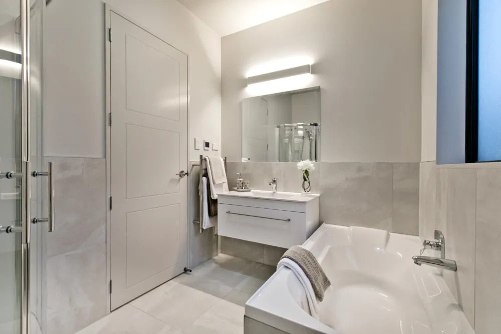 Photos of 70 Maurice Kelly Road